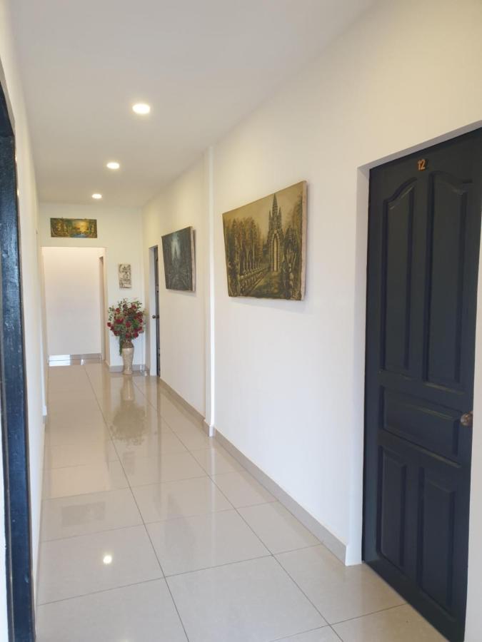 Le Cocorico Hotell Siem Reap Exteriör bild